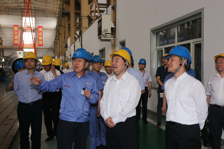 郝鹏参观调查J9集团国际站集团所属企业电机公司